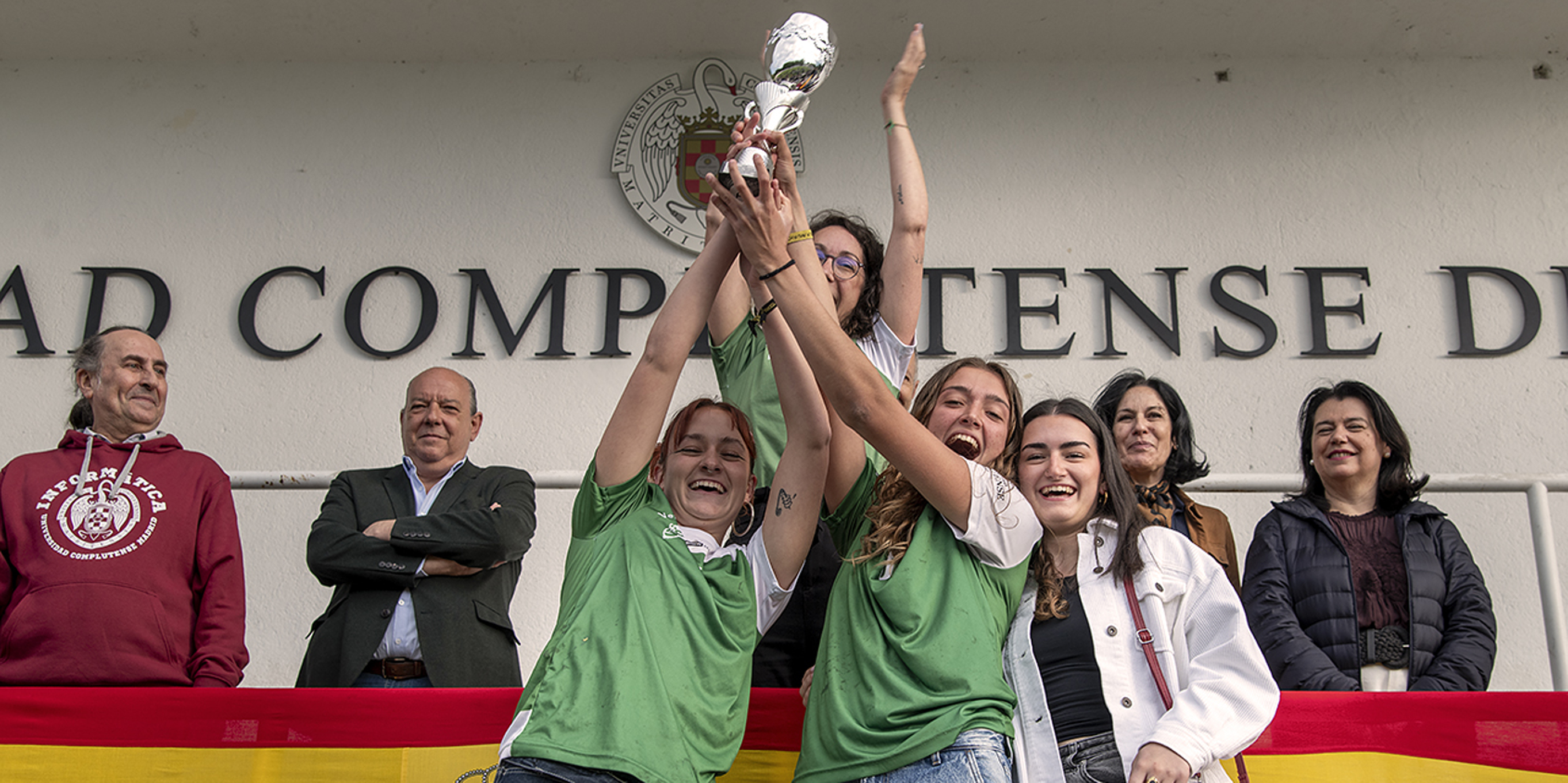 El Club Deportivo de Veterinaria vencedor ex aequo del Trofeo Alfonso XIII de la Universidad Complutense de Madrid.